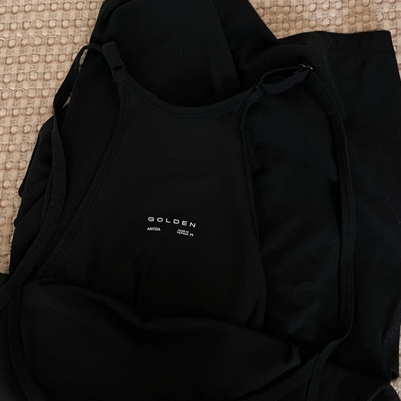 Aritzia Black Short Romper with Pockets - Size M - Picture 5 of 5